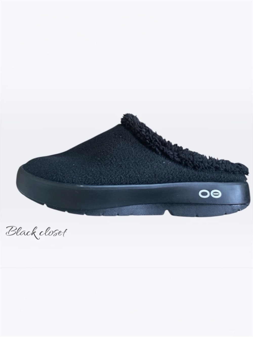OOFOS Black Mule Clogs with Chunky Sole